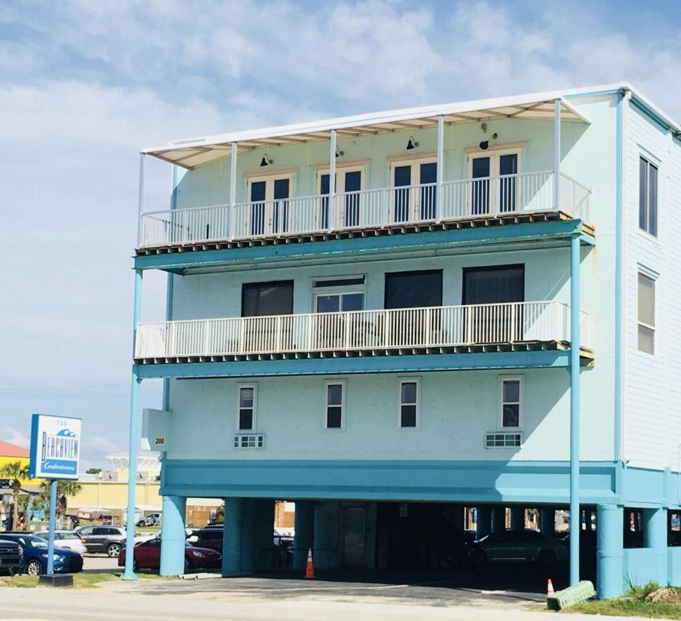 Budget Friendly Condo Perfect For A Romantic Getaway Within Walking Distance To The Beach! Gulf Shores Exterior foto